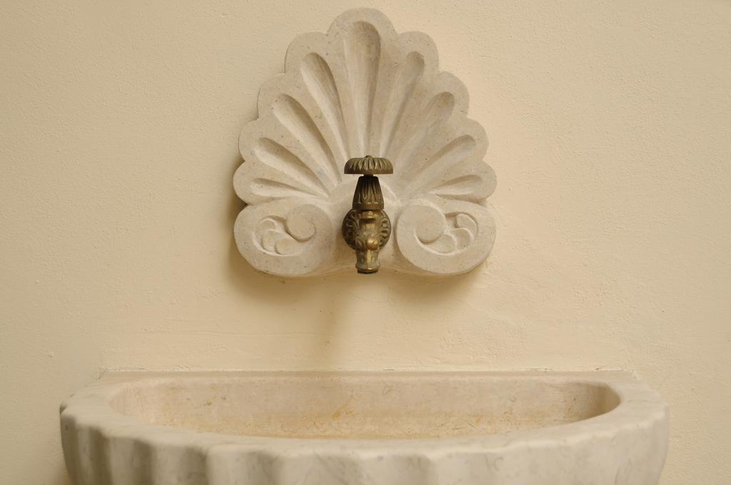 Bed And Breakfast Palazzo Santorelli Bitonto Exterior foto