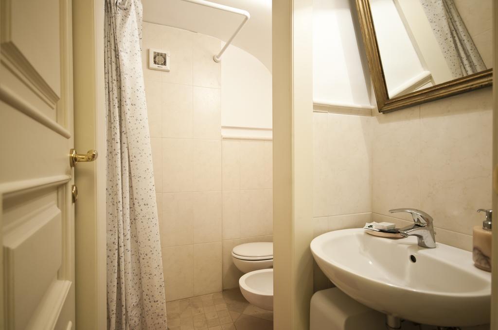 Bed And Breakfast Palazzo Santorelli Bitonto Quarto foto