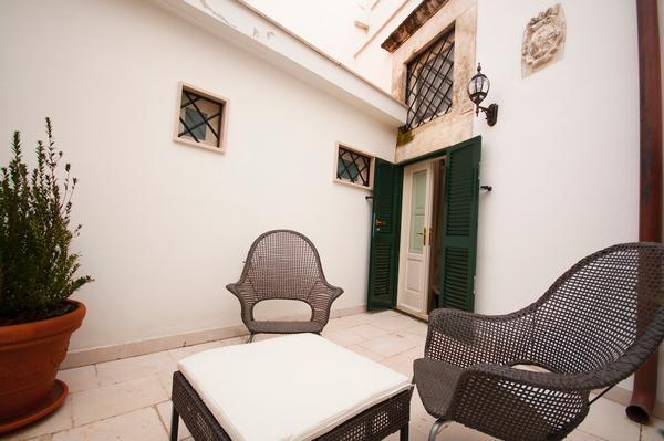 Bed And Breakfast Palazzo Santorelli Bitonto Quarto foto