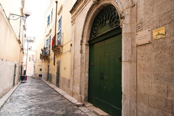 Bed And Breakfast Palazzo Santorelli Bitonto Exterior foto